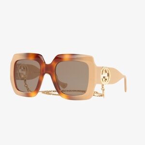 Gucci GG1022S Oversized Sunglasses + Chain